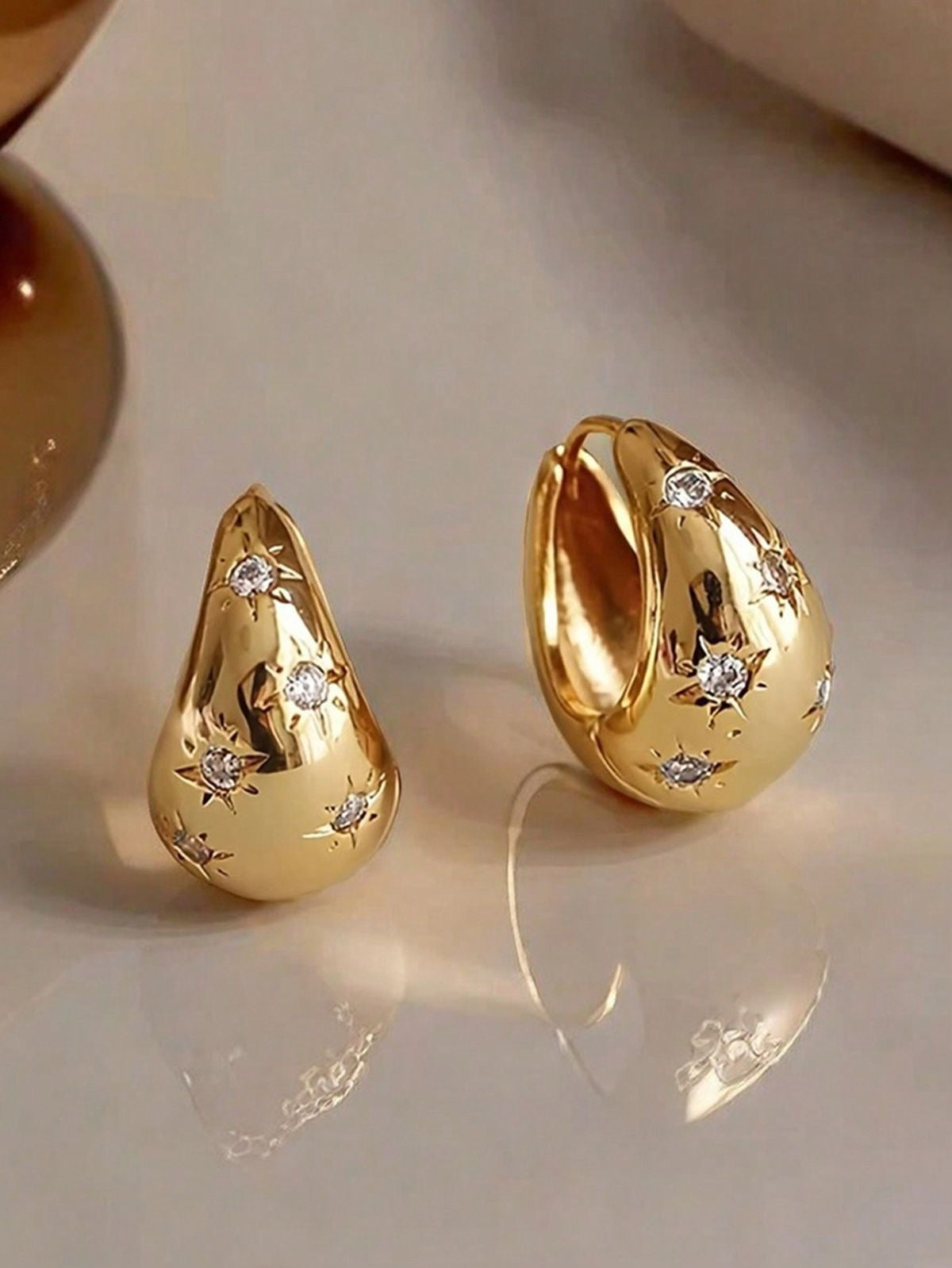 chunky starry hoops