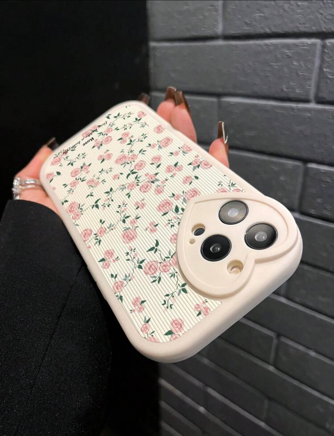 delicate roses phone case