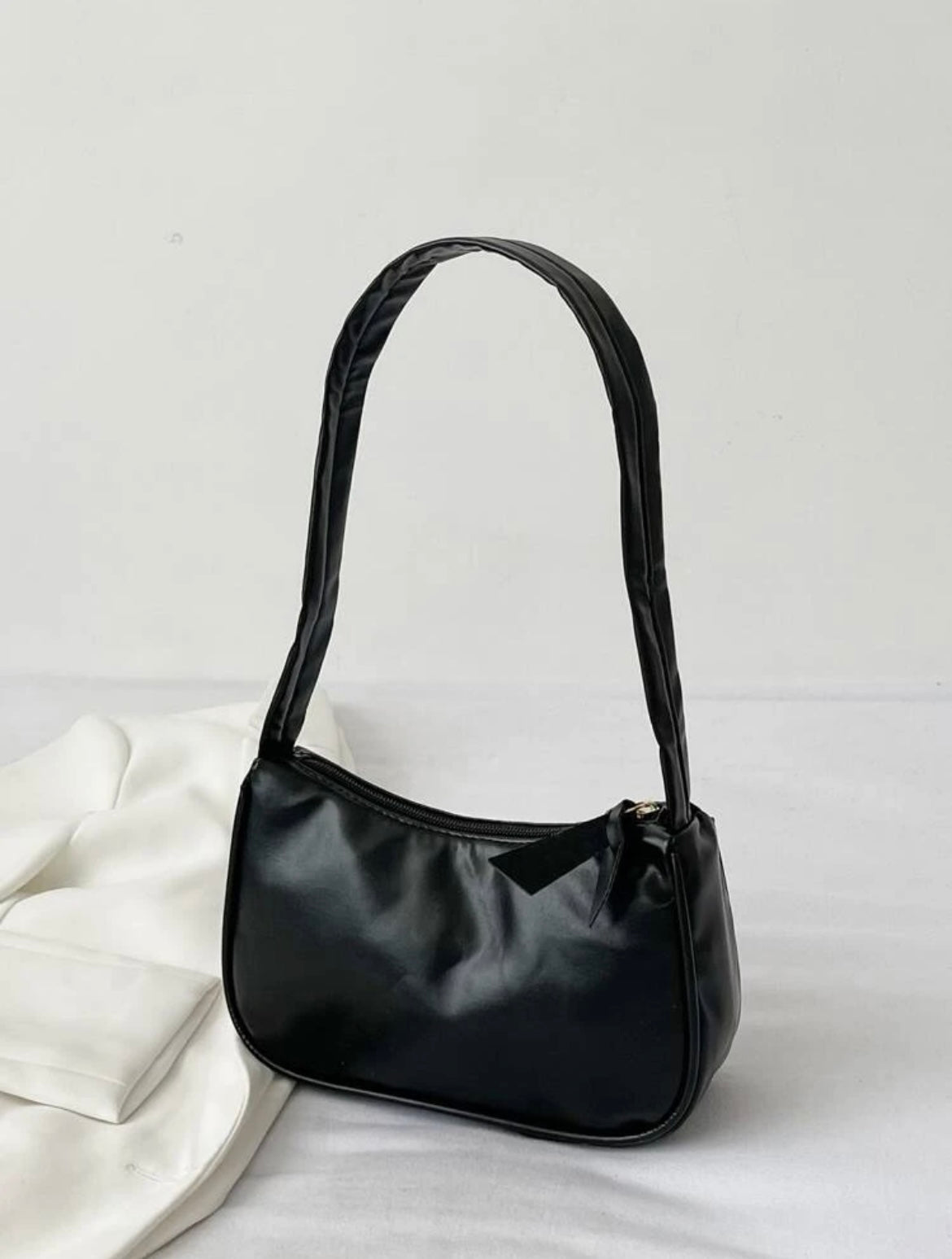Baguette faux fur mini bag Fendi Black in Faux fur - 38314642