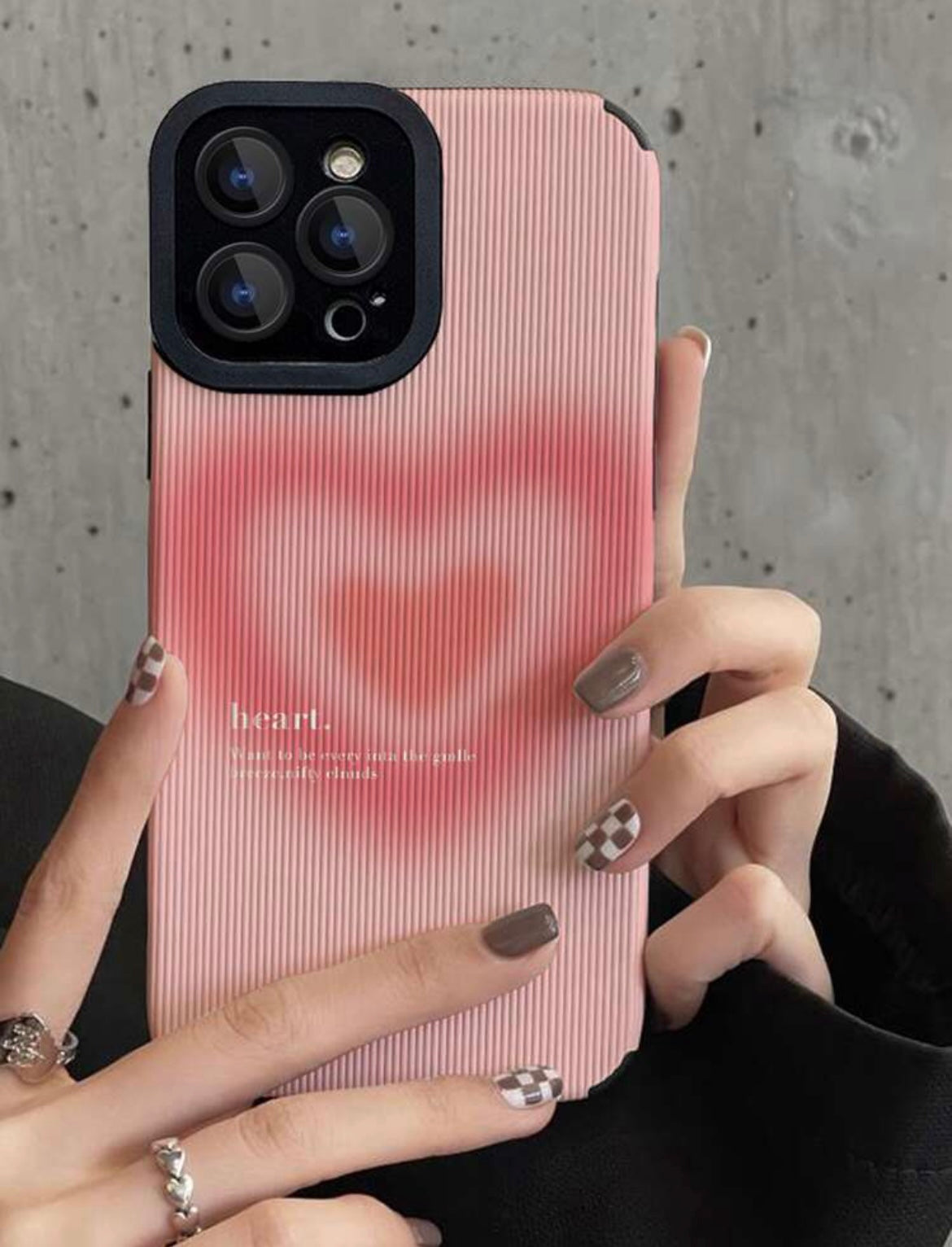 pink ombre heart phone case