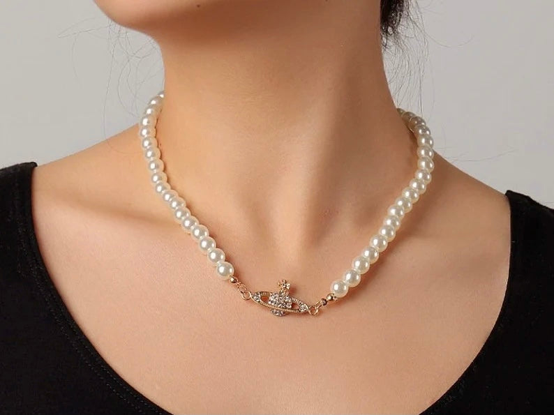 Orb Pearl Necklace