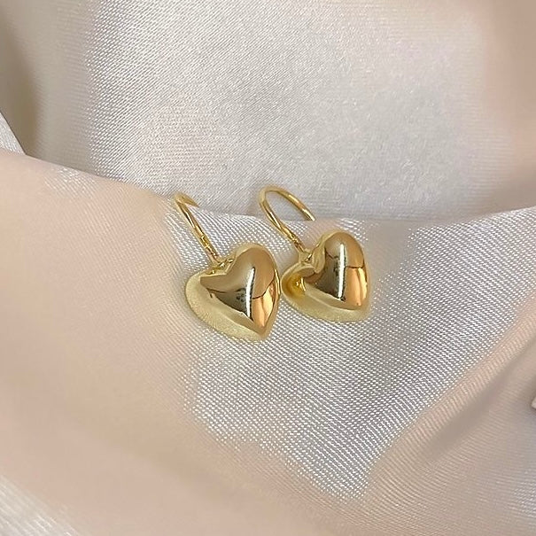 heart dangle earrings