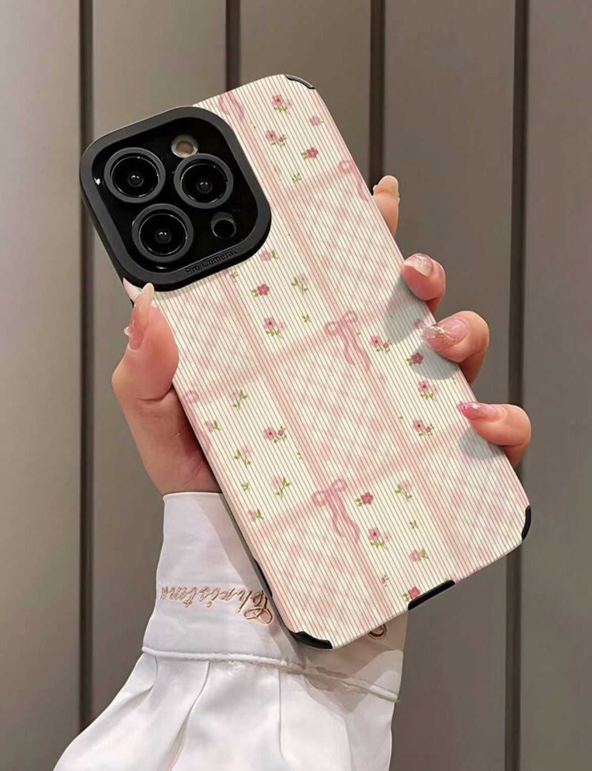 bow & bloom phone case