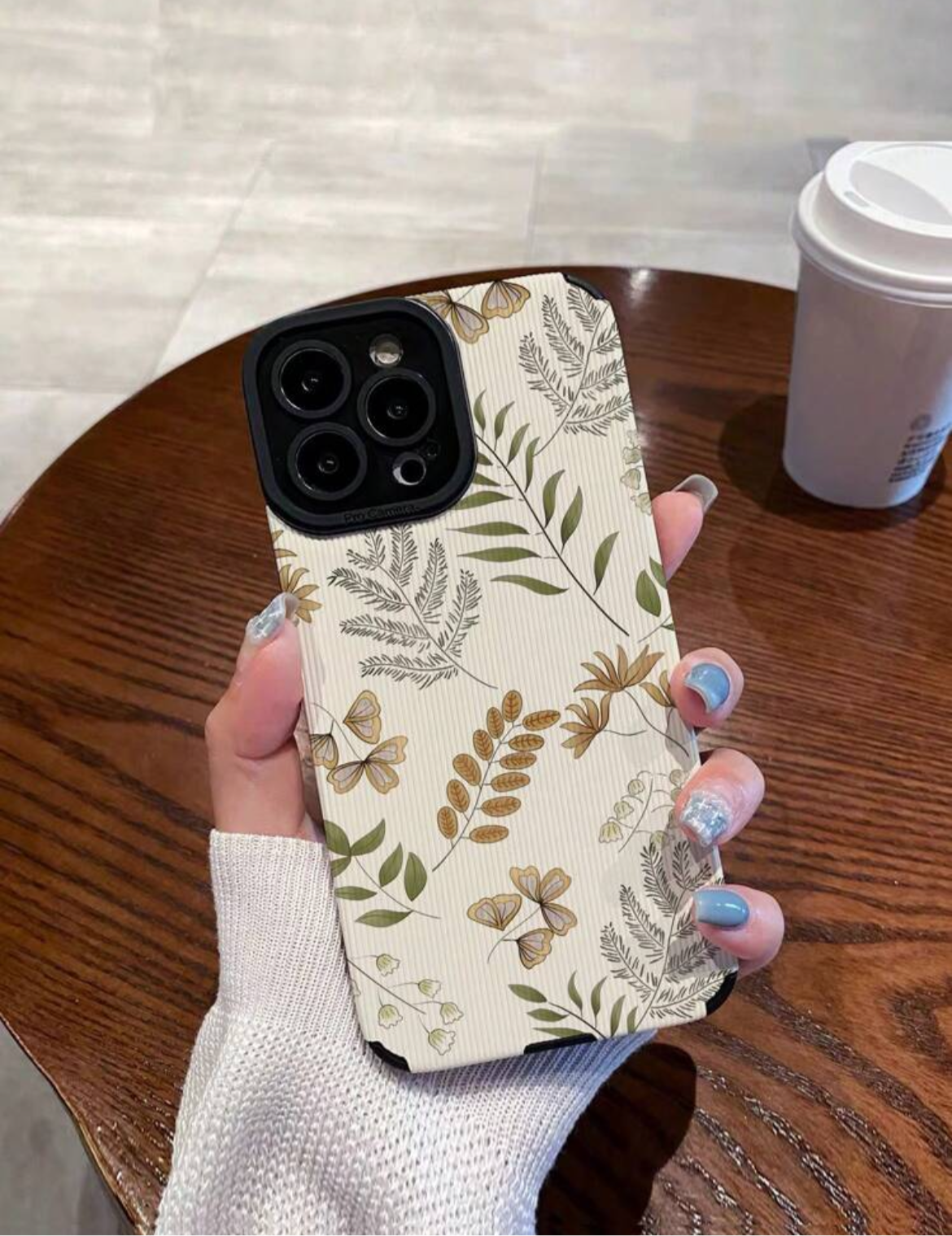 Leafy phone case